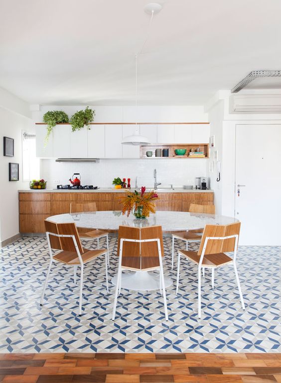 Revestimentos de piso para cozinha - ladrilho hidráulico - geométrico colorido